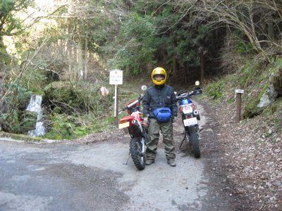 花背峠に抜けるか？①