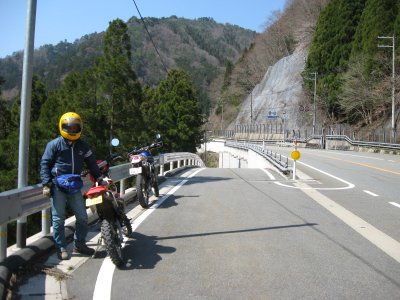 波賀付近の林道入り口①