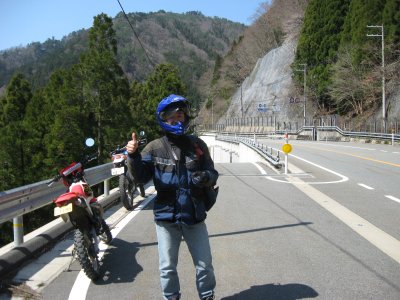 波賀付近の林道入り口②