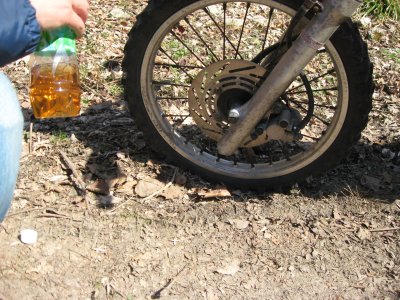 道中のパンク①