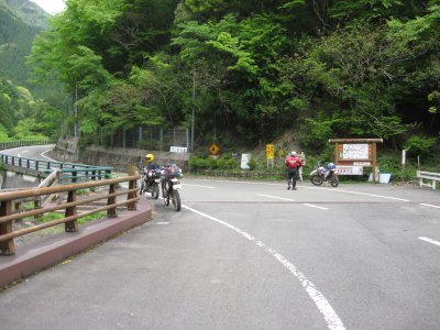 069.剣山スーパー林道入口①