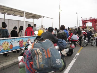 082.たこフェリー乗り場にて①