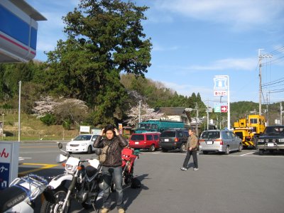 003.コンビニで休憩