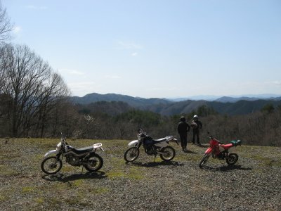 012.林道開通記念碑②