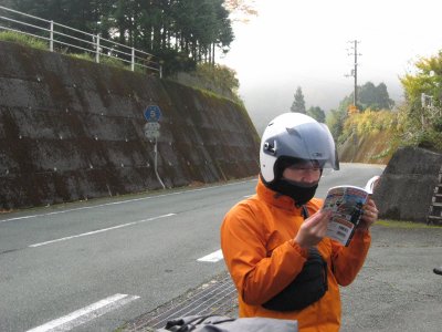 012.県道５号にて次のルート探索中