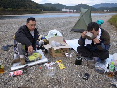 003.泊まった場所での朝（仁淀川）②