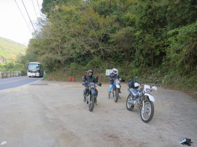 004.林道の入口か？①