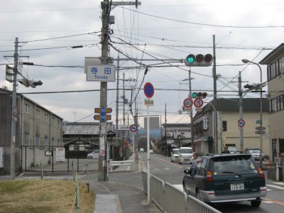 001.７０４号の入口_01