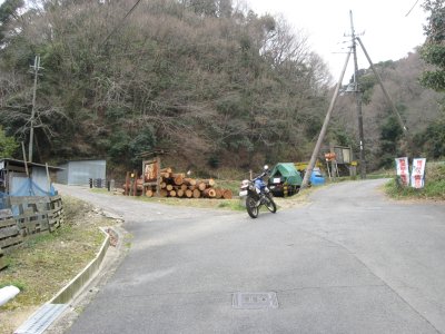 003.ここは右に行きます