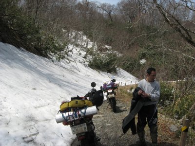 008.残雪に阻まれる①