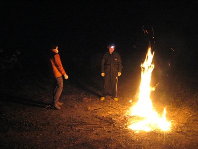 040_焚き火です