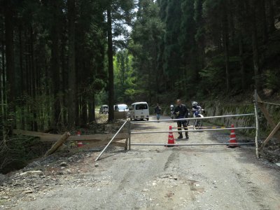 010_スーパー林道通行止め箇所②