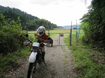 004.１本目の林道①