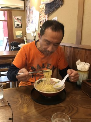 007.昨日に続きお昼はラーメン③