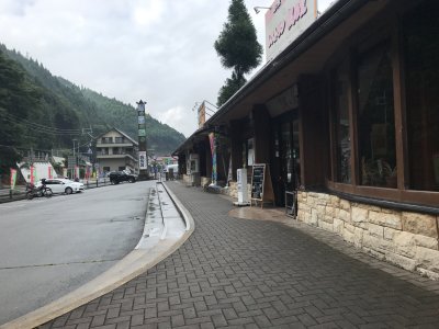 013.道の駅みなみ波賀で休憩②