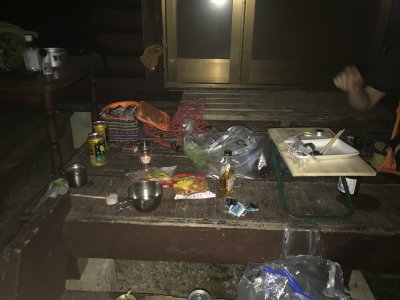 028.野営地ではつまみ程度で①