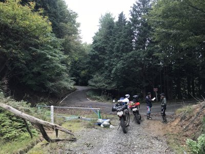006.粟鹿山林道の終点②