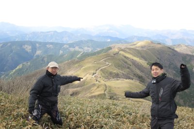 048.これが天空林道②