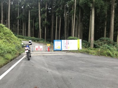 013.南側に向かう入り口①