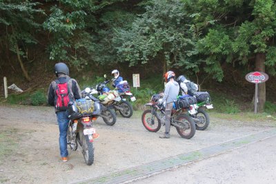 028.君尾・泉富林道①