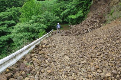 014.がけ崩れ箇所①