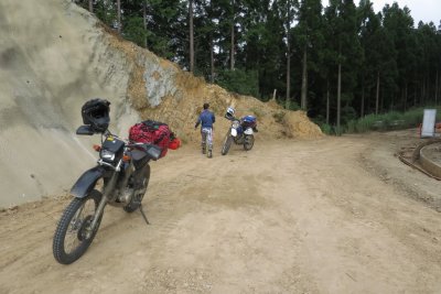 032.虎ヶ峰坂泰林道へ③