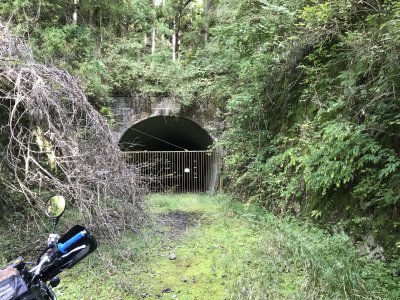 010.中腹林道の入り口は？②